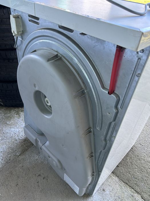 Сушилня AEG с термопомпа