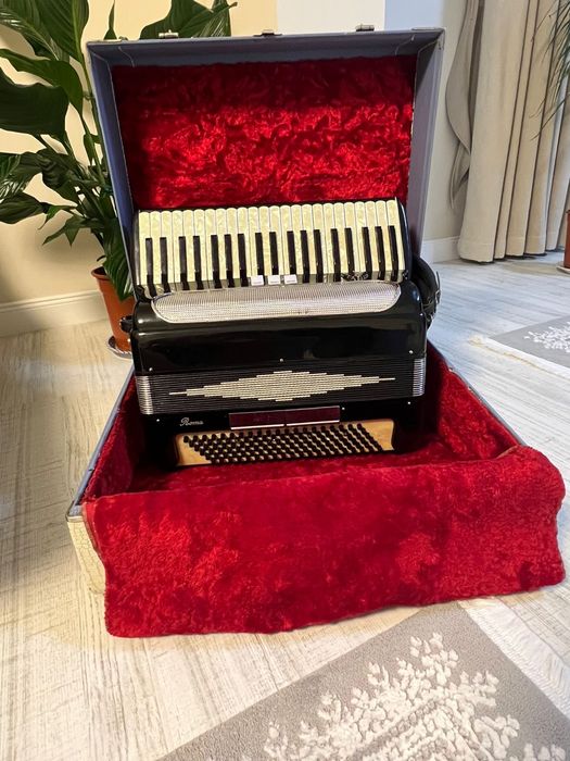 Vand Acordeon Biella