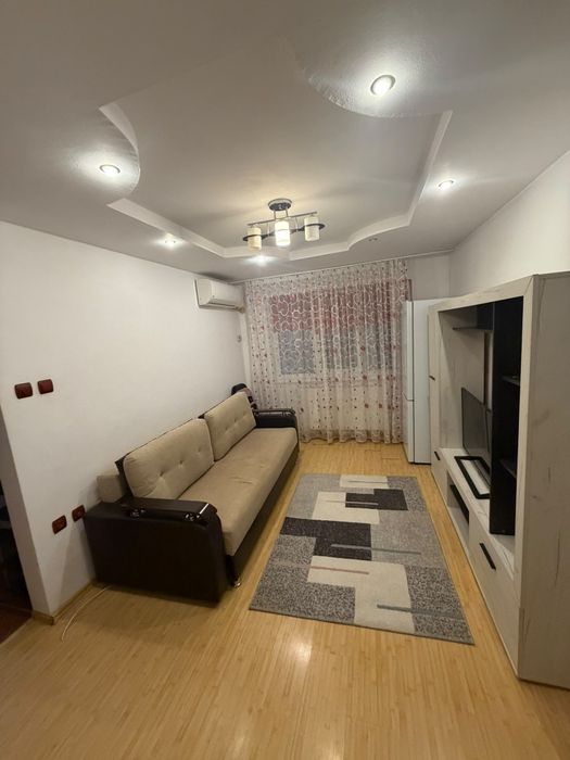 Vand apartament 2 camere
