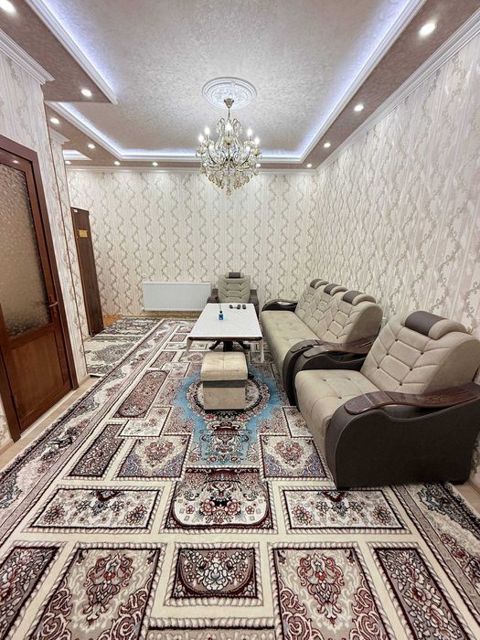 Продаётся 3х передел в 4х комн квартира на 3 этаже Ор-р Зарафшан ЦУМ