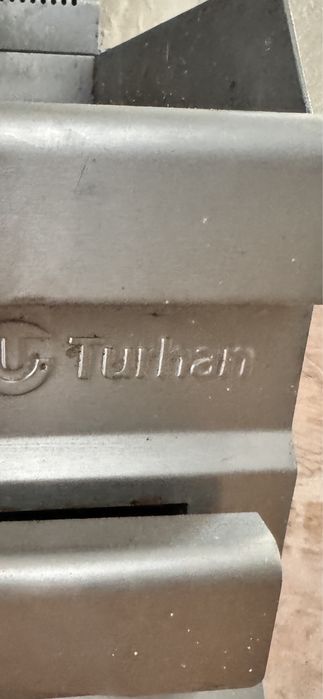 Gratar cu plita pe gaz profesional stare foarte buna, pret 3000 ron