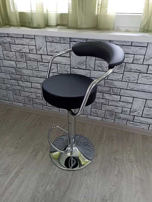 Стул барный LIA для вашей кухни!