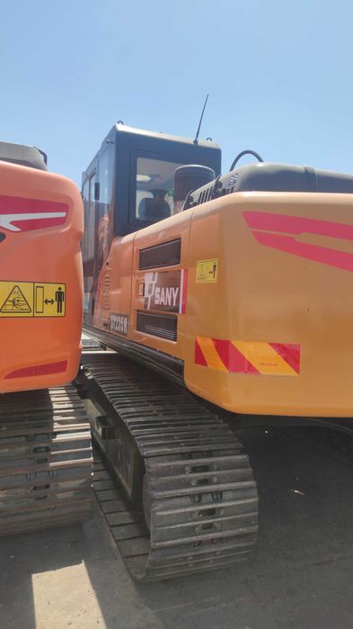 Ekskovator sany 235H sotiladi