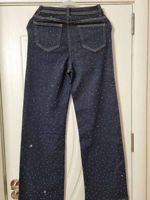 Нови дънки с камъни