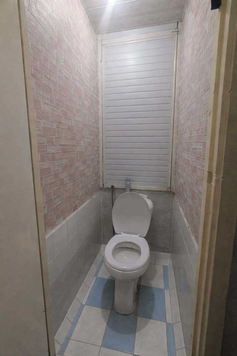 Продаётся 2/2/4, ТТЗ-1 вдоль дороги (стадион Локомотив)