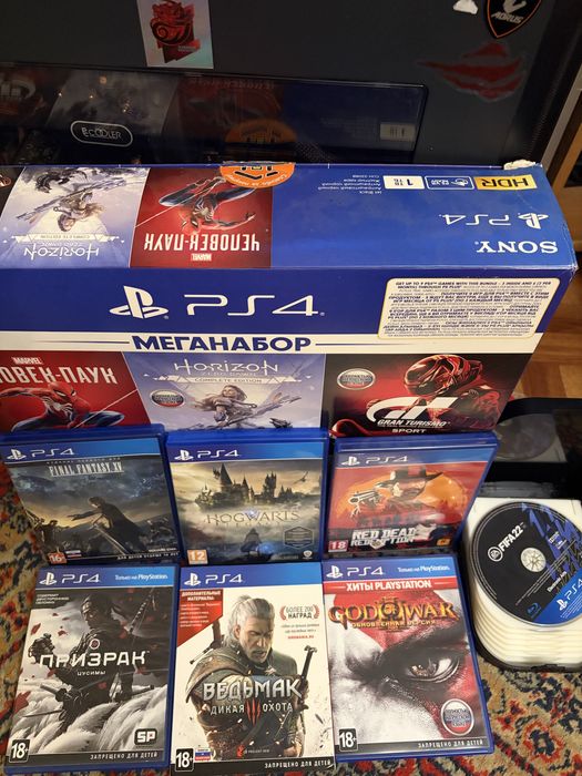 Продам Playstation 4 slim(1tb)