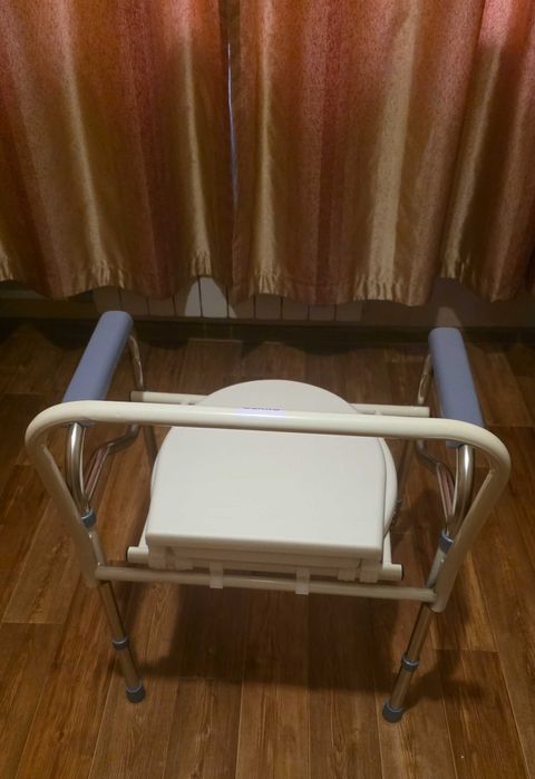 Продам Биотуалет Osako переносной SanHelp