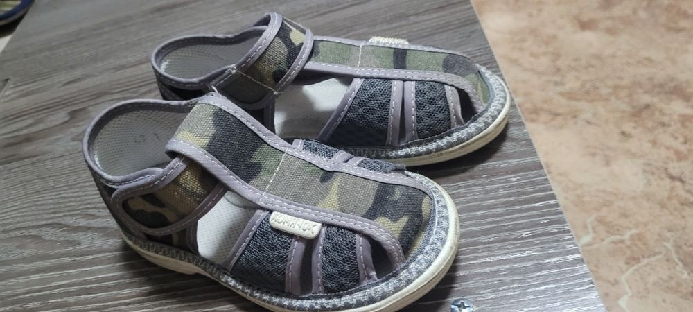 Детские сандали для садика