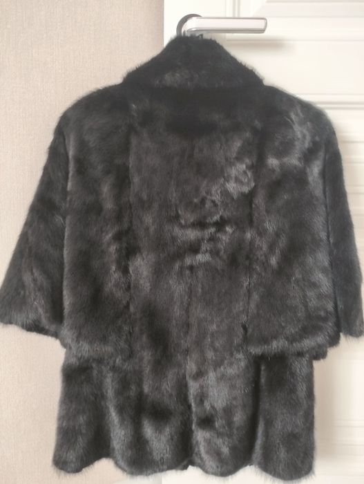 Продам норковую шубу