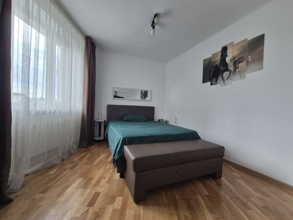 Inchiriez Apartament