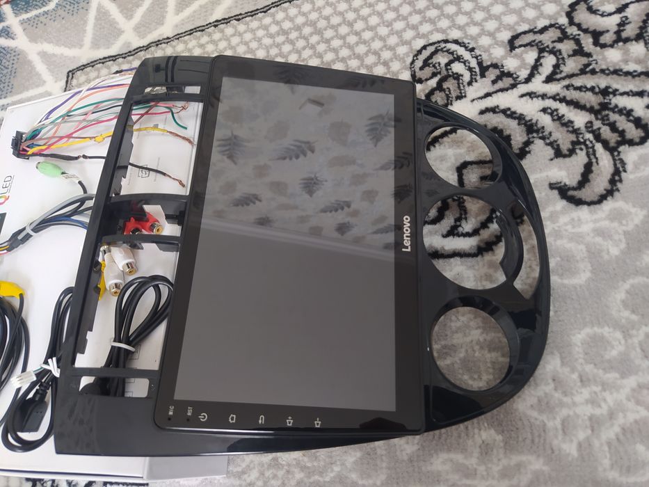 Рамка с монитором для Chevrolet Gentra. Gentra uchun monitor va ramka.