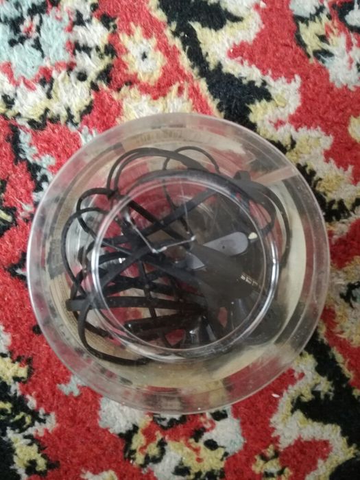 Продам наушники проводные