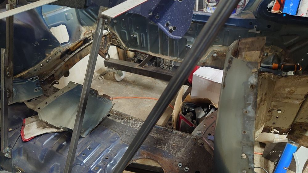 Tinichigerie auto, restaurari