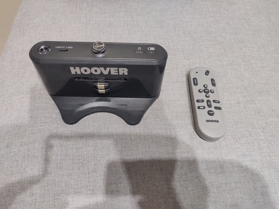 Прахосмука робот