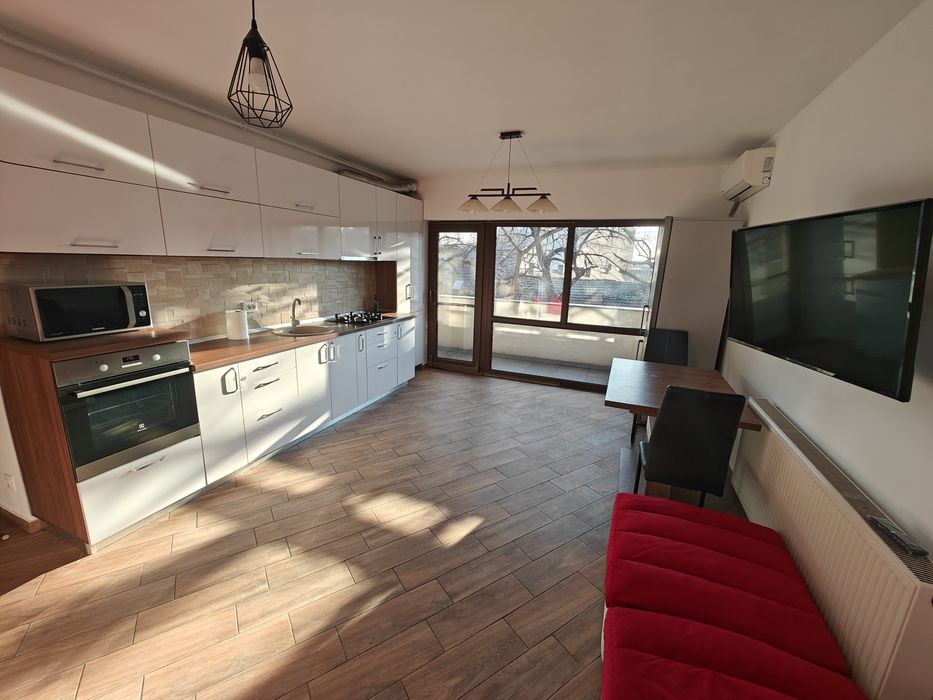 Apartament centru Tudor Vladimirescu de închiriat