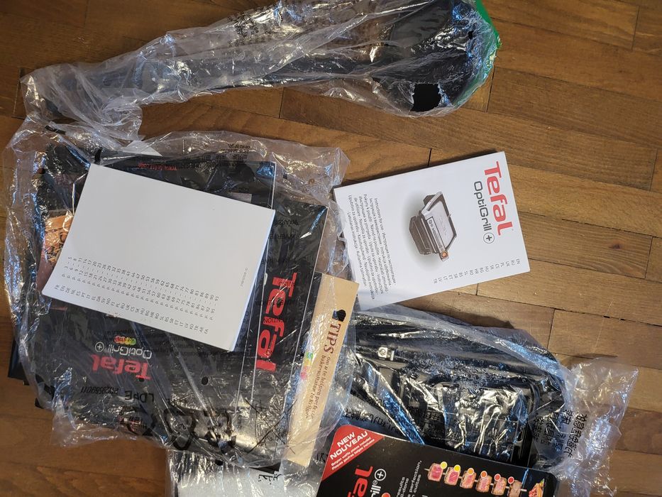 Електрическа скара Tefal OptiGrill+ GC712D 2000 W с допълнителни плочи за гофрети