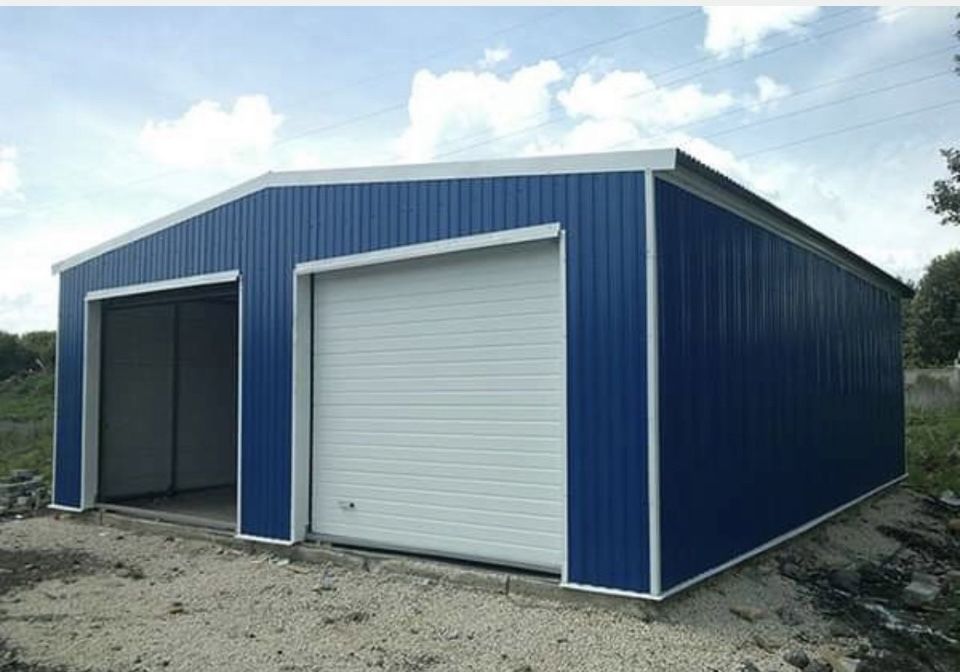 Garaje auto pe structura metalica