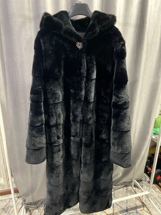 Продам новую эко шубу