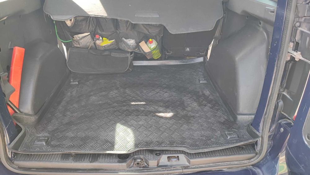 Mașină de familie și ajutor de nădejde la transport Dokkerul nostru își caută un nou proprietar!