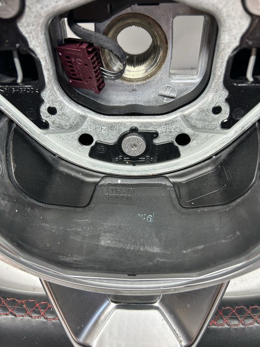 Volan AMG Mercedes Benz CLA W117 C117 A117  / Volan AMG Mercedes A Class W176 B Class cu airbag