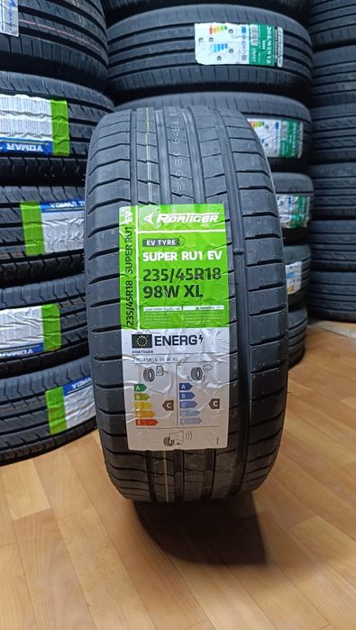 235/45R18  ROATIGER
