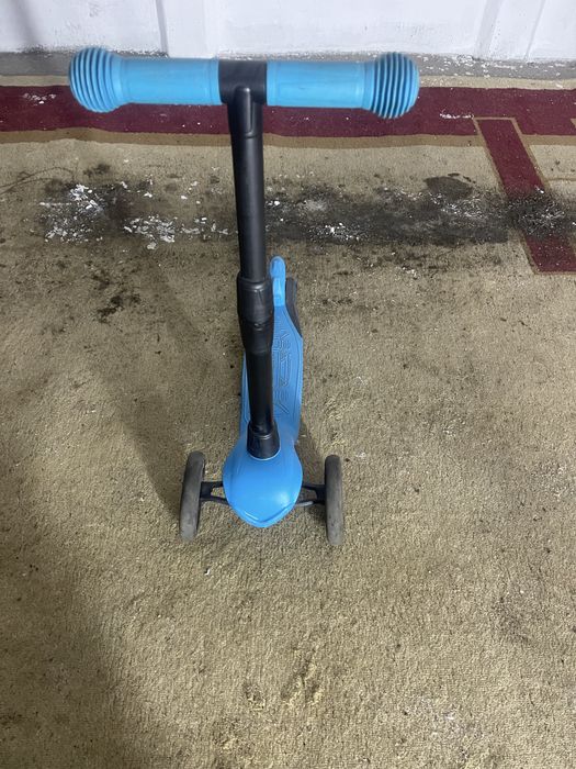 Продам самоткат детский