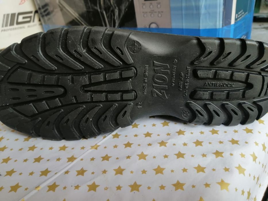 2 perechi bocanci Entry/Zion maxima durabilitate/calitate/piele 100%