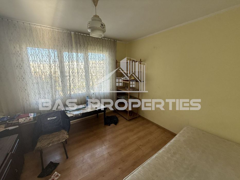 Продава се Четиристаен апартамент в София, Люлин 9 - 107 кв.м за 2057 €/кв.м - Снимка #5