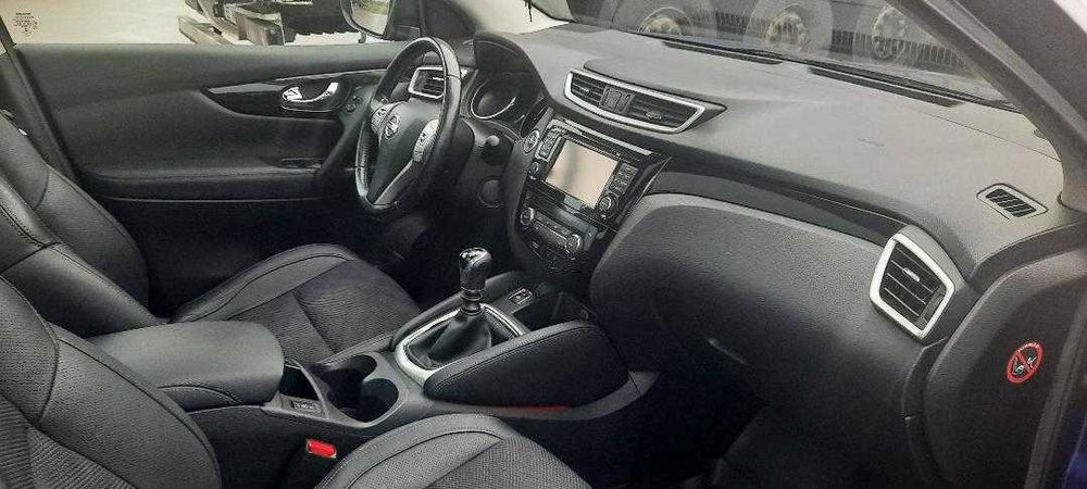 Nissan Qashqai 1.6 DIG-T 163 CP Tekna PANORAMIC
