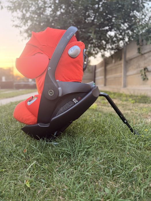 Scoica cybex cu baza isofix
