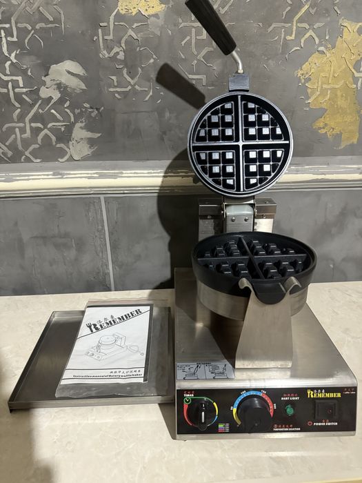 Продается вафельница НОВАЯ