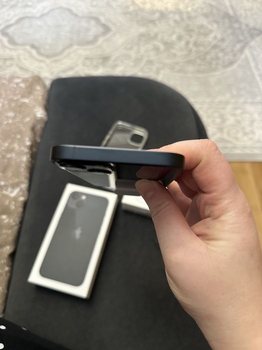 СРОЧНО ПРОДАМ 13 IPhone новый