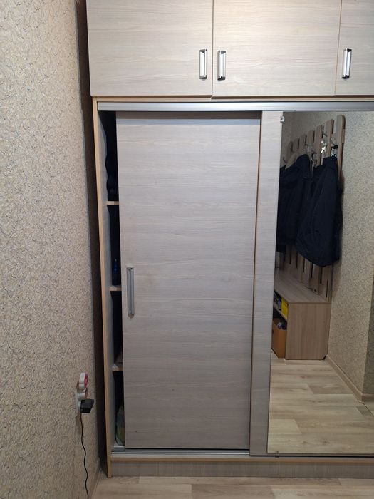 Продаётся шкаф в хорошем состоянии