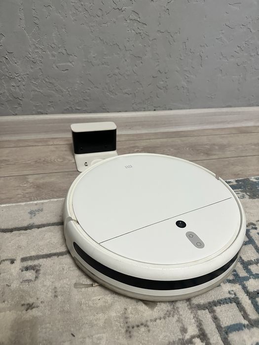 Робот-пылесос Xiaomi Mi Robot
