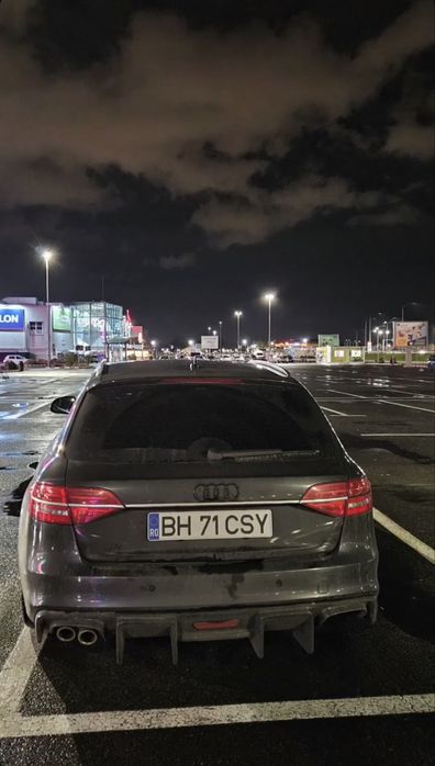 vănd audi a4 b8  2.0 tdi CAGA  143 cai  manual