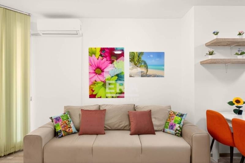 Продава се Двустаен апартамент в Варна, Левски - 61 кв.м за 1396 €/кв.м - Снимка #4