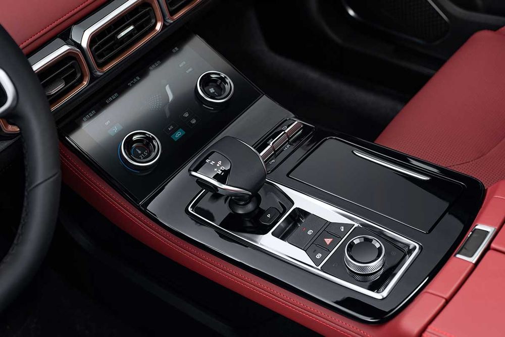 Jetour x70 plus Luxury 1,6 Сотилади