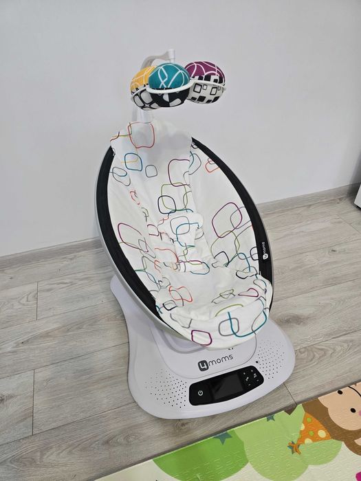 Leagan electric pentru bebelusi 4Moms