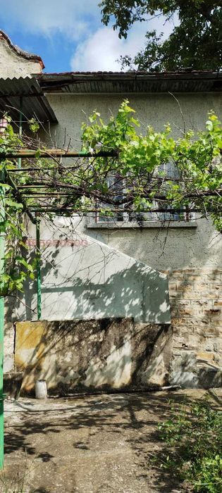 Продава се Къща в с. Славейково, Област Габрово - 75 кв.м за 476 €/кв.м - Снимка #2