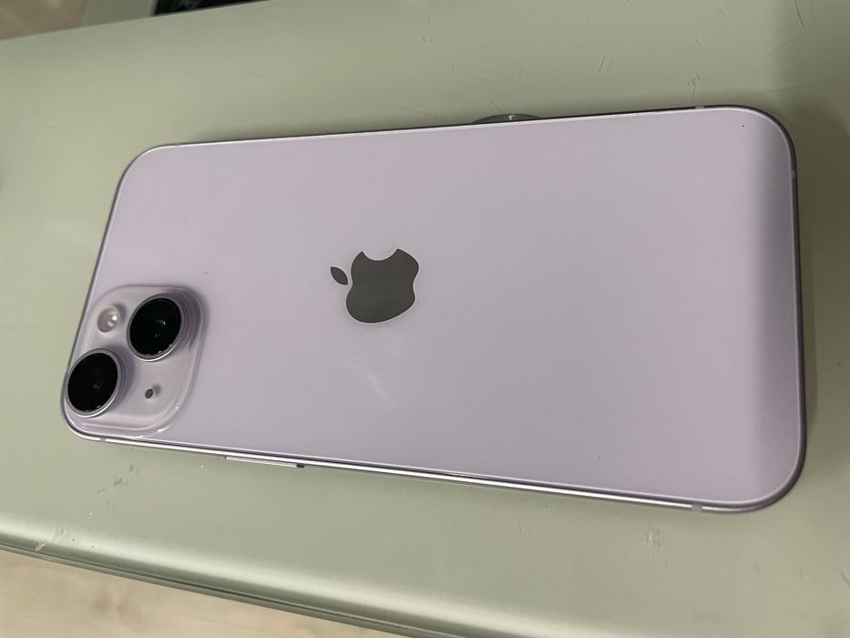 Iphone 14 purple