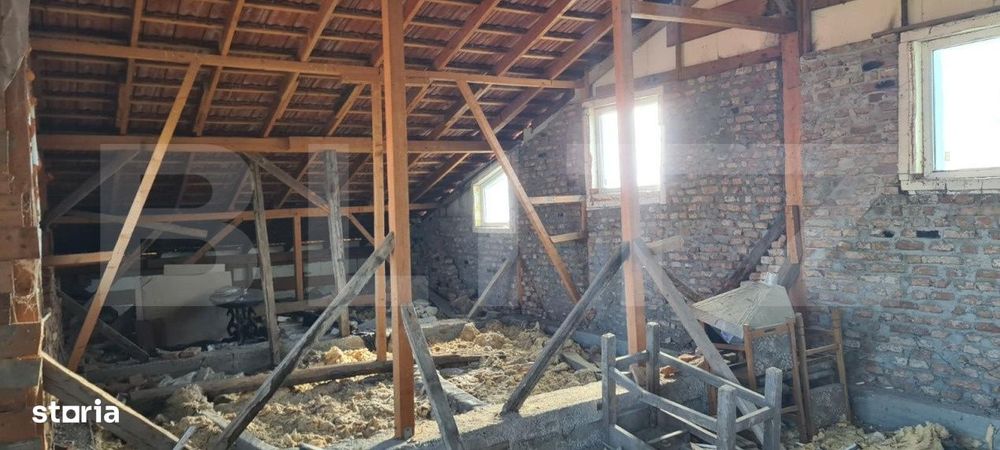 Casa de vanzare,zona buna