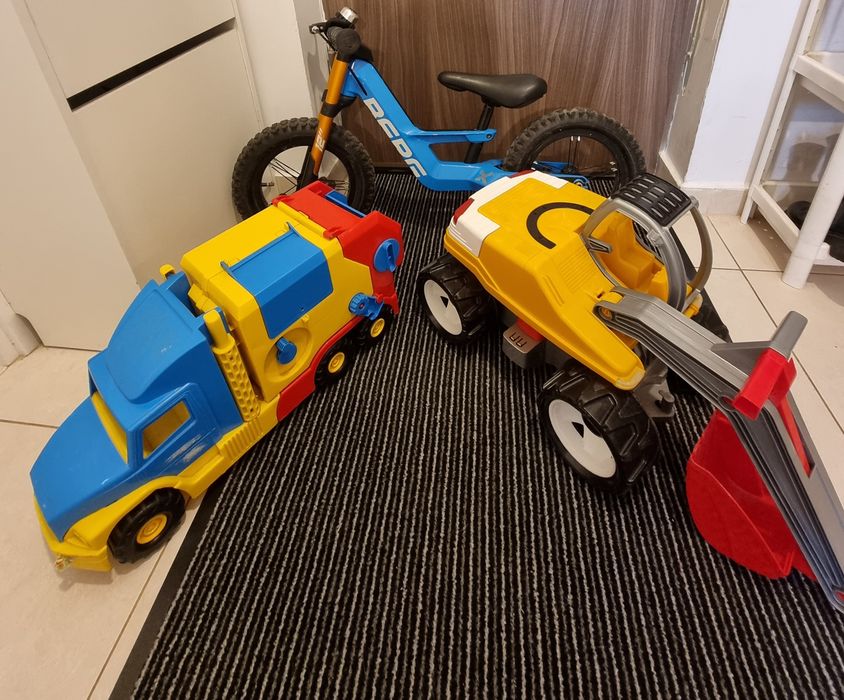 Cea mai rezistenta bicicleta echilibru