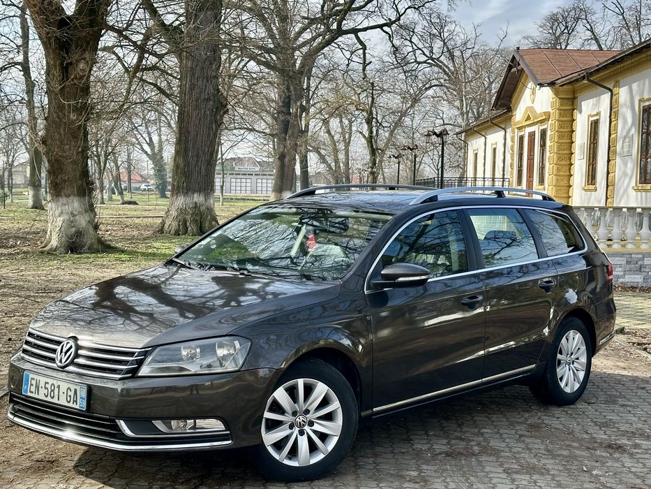 VW Passat B7/2.0 Tdi 140 Cp/Euro 5/Navi/Panorama