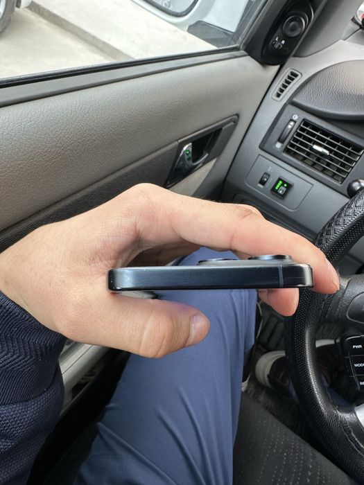 iPhone 15 pro Max 256 Gb (SROCHNAA)