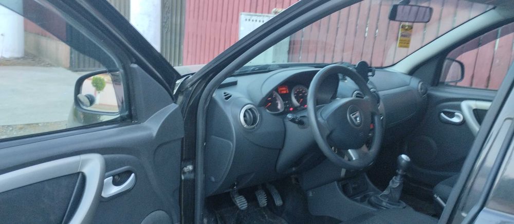 DACIA Duster 2013 — imagine 3