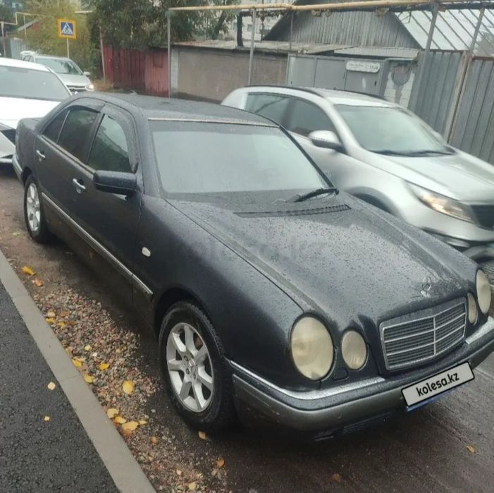 Mercedes w 210 Elegence