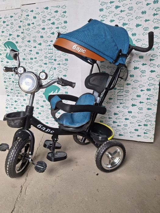 Bolalar kalyaskasi va Velik  Bars Kok rangli