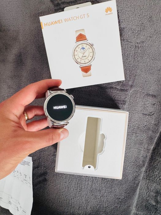 Ceas Smartwatch Huawei Watch GT 5 - 41 mm