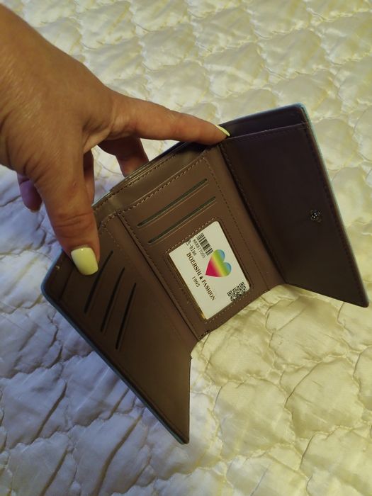 Продам женский кошелёк