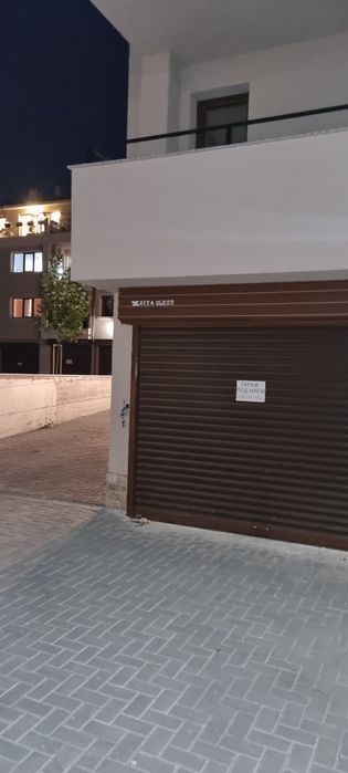 Дава се под наем Гараж / Паркомясто в Асеновград - 20 кв.м за 102 € - Снимка #1